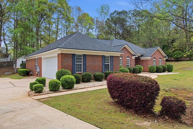 1045 King Place Drive, Columbus, GA 31904