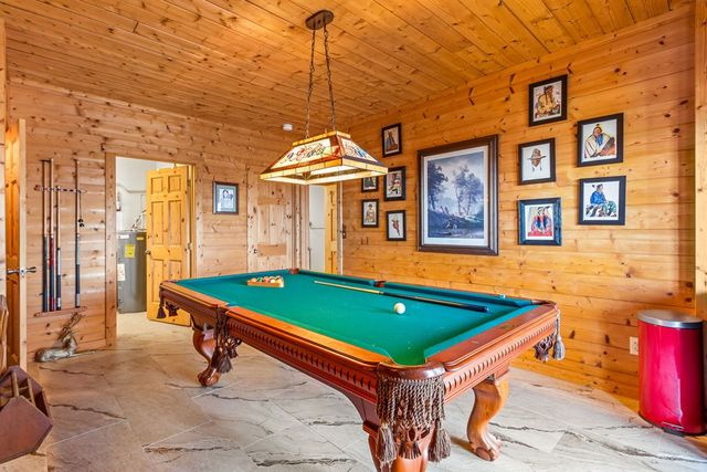 582 Sahkanaga Drive, Murphy, NC 28906