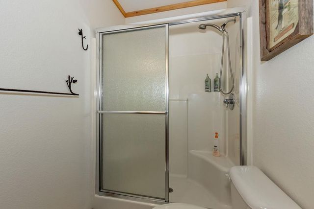 582 Sahkanaga Drive, Murphy, NC 28906