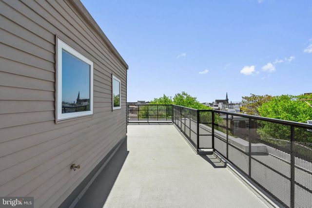 2548 CORAL ST, Philadelphia, PA 19125