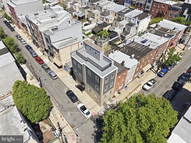 2548 CORAL ST, Philadelphia, PA 19125