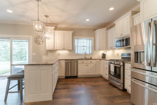 4364 Martha Court, Newburgh, IN 47630