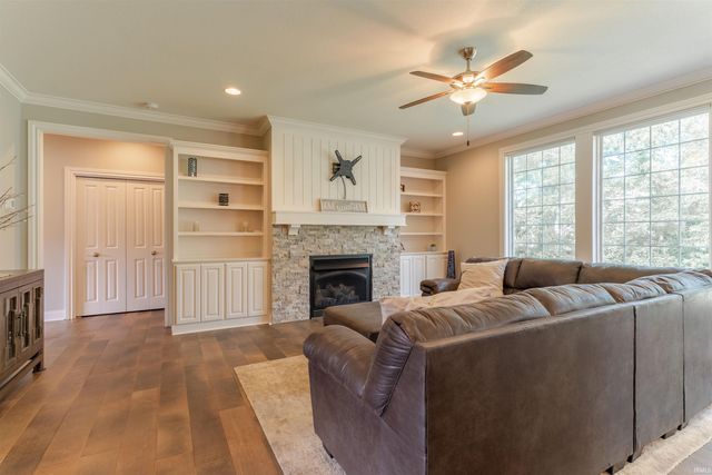 4364 Martha Court, Newburgh, IN 47630