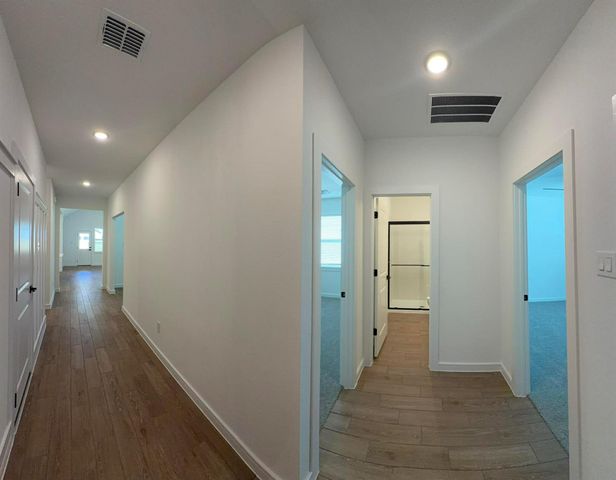 4819 Legends Bay Drive, Baytown, TX 77523