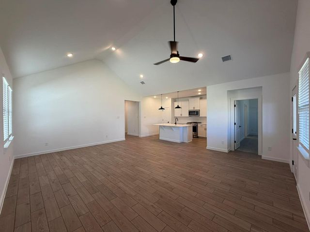 4819 Legends Bay Drive, Baytown, TX 77523