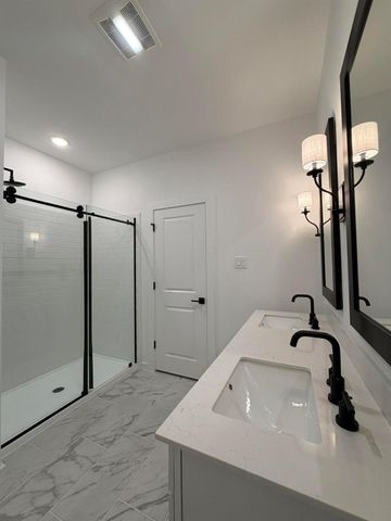 4819 Legends Bay Drive, Baytown, TX 77523