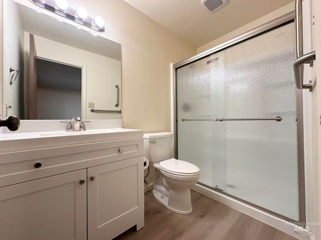 551 Park Meadows Cir, Twin Falls, ID 83301