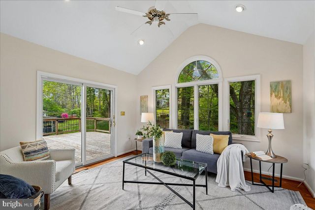 4821 KING SOLOMON DR, Annandale, VA 22003