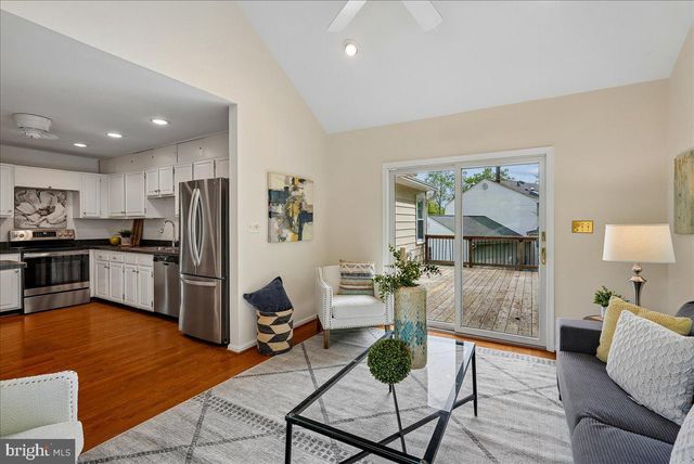 4821 KING SOLOMON DR, Annandale, VA 22003