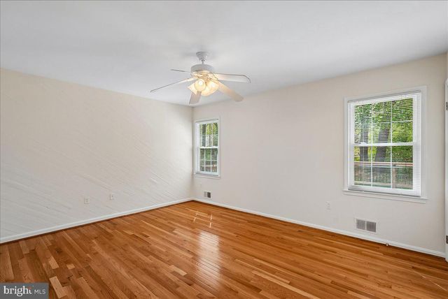 4821 KING SOLOMON DR, Annandale, VA 22003