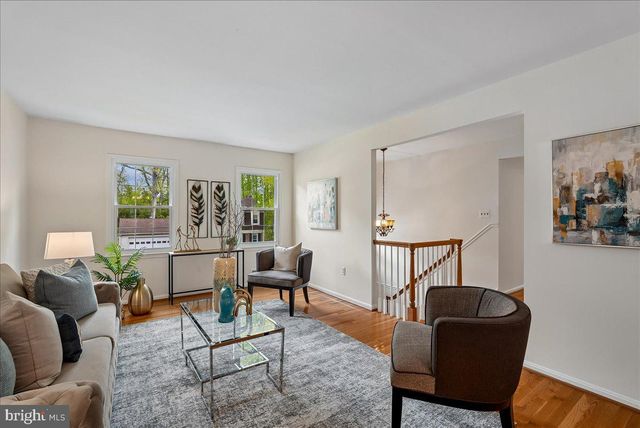 4821 KING SOLOMON DR, Annandale, VA 22003