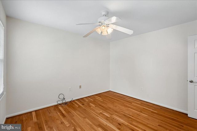 4821 KING SOLOMON DR, Annandale, VA 22003
