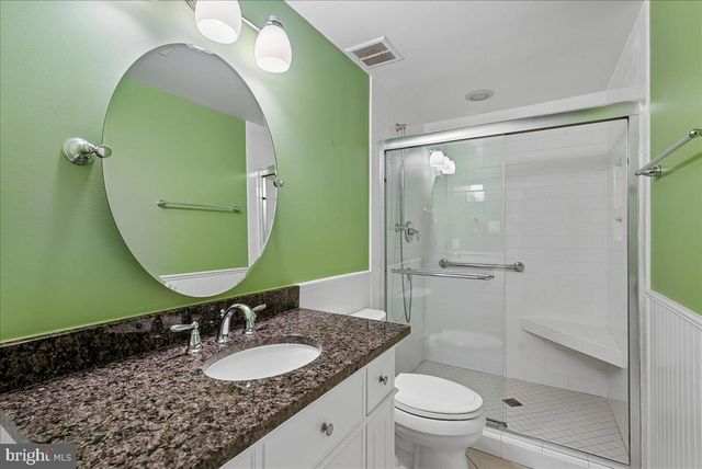 4821 KING SOLOMON DR, Annandale, VA 22003
