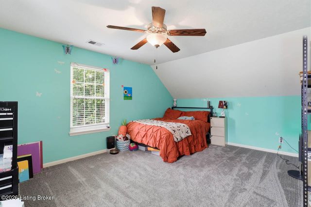 5528 Village Ln, Memphis, IN 47143