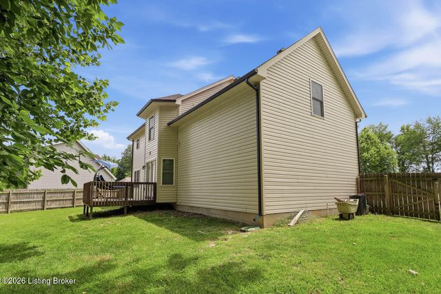 5528 Village Ln, Memphis, IN 47143