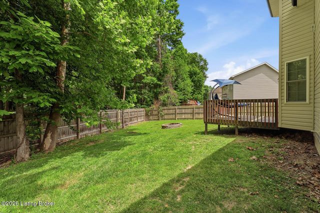 5528 Village Ln, Memphis, IN 47143