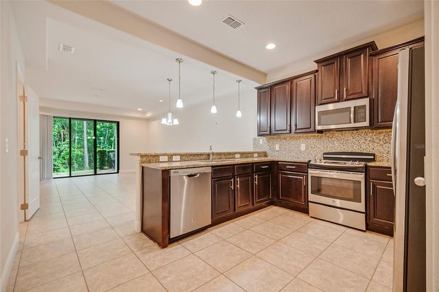 8221 ROSEVILLE ROAD, Davenport, FL 33896