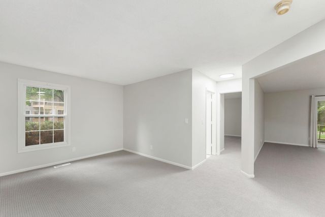 10924 Rhode Island Avenue S, Bloomington, MN 55438