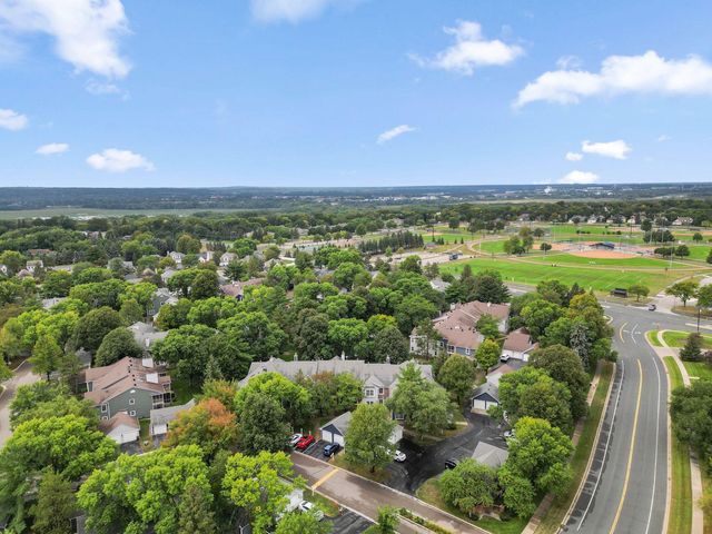 10924 Rhode Island Avenue S, Bloomington, MN 55438