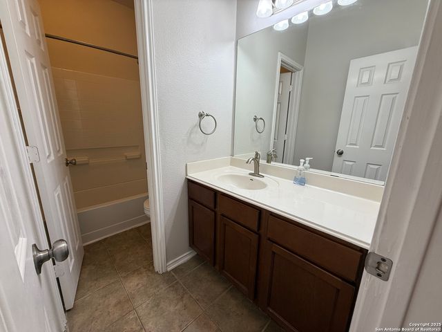 122 Carmel, Cibolo, TX 78108