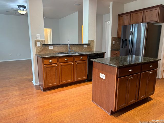 122 Carmel, Cibolo, TX 78108