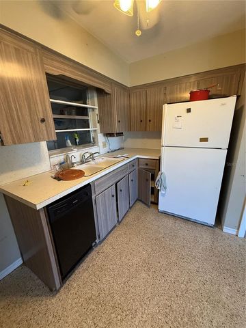 6160 30TH AVENUE N, St Petersburg, FL 33710