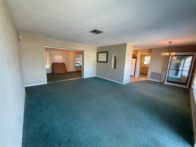 6160 30TH AVENUE N, St Petersburg, FL 33710