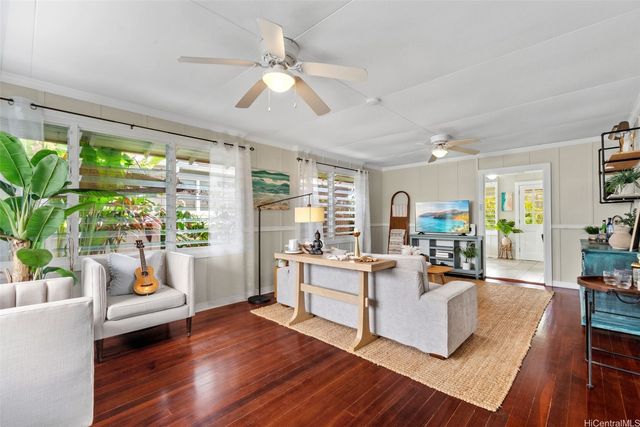 142C Maluniu Avenue, Kailua, HI 96734