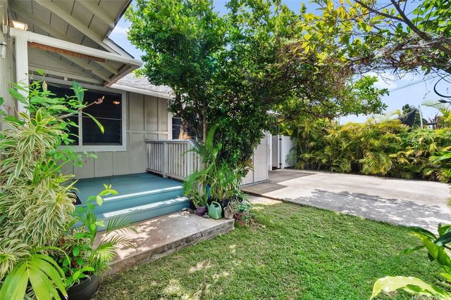 142C Maluniu Avenue, Kailua, HI 96734