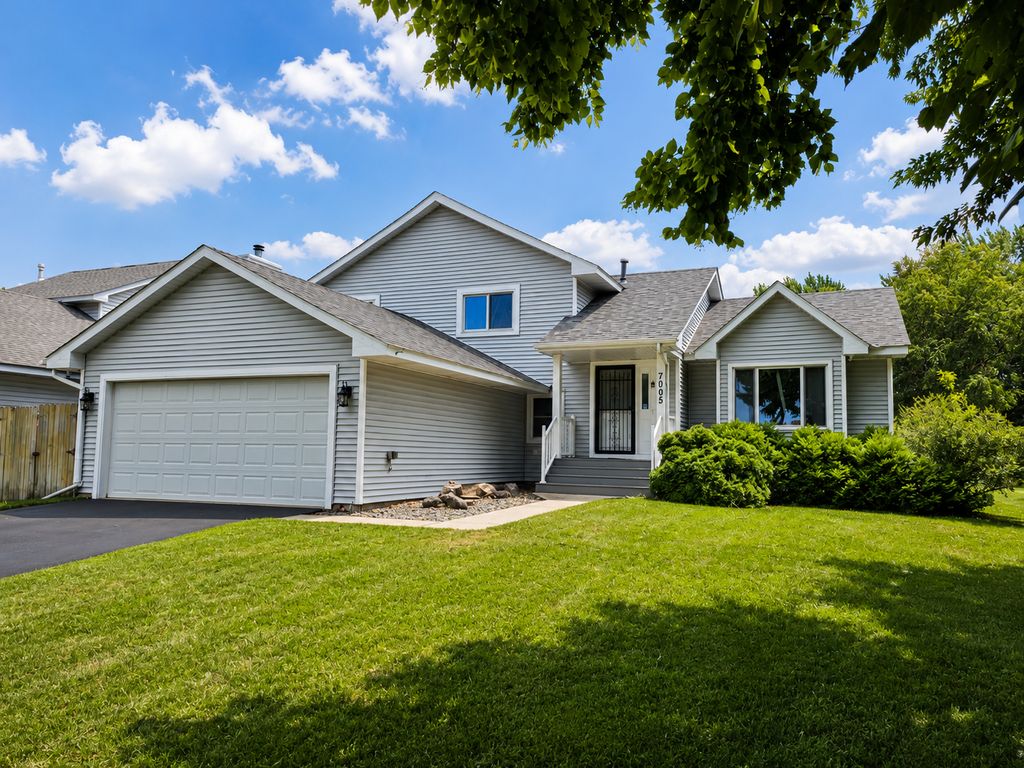 7005 Jocelyn Avenue S, Cottage Grove, MN 55016 — photo 2