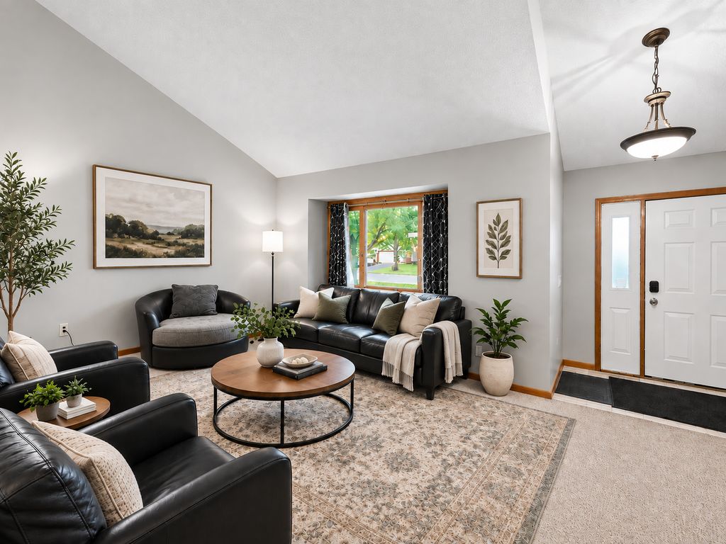 7005 Jocelyn Avenue S, Cottage Grove, MN 55016 — photo 3