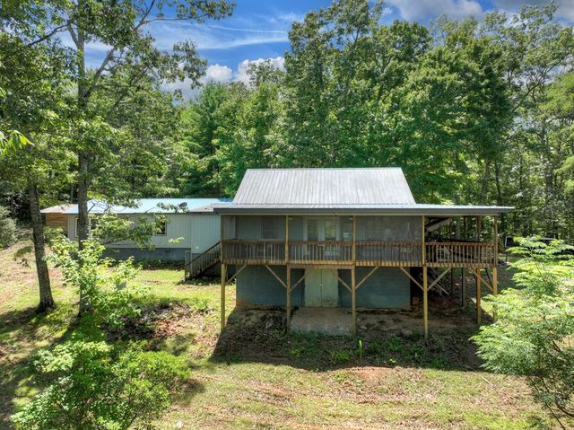 1170 Winchester Creek, Young Harris, GA 30582