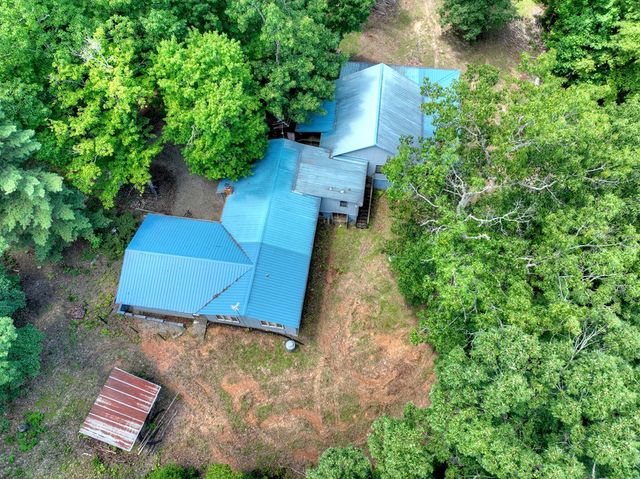 1170 Winchester Creek, Young Harris, GA 30582