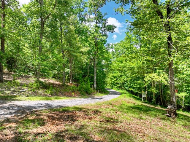 1170 Winchester Creek, Young Harris, GA 30582