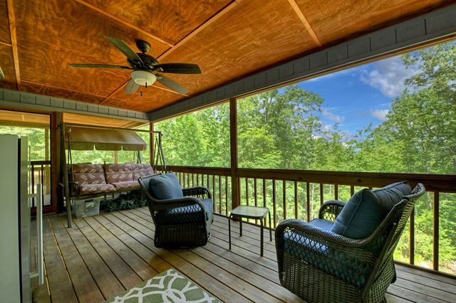 1170 Winchester Creek, Young Harris, GA 30582