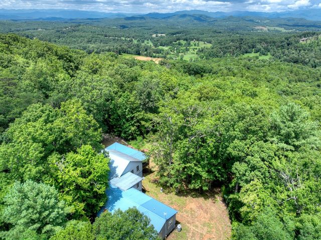 1170 Winchester Creek, Young Harris, GA 30582