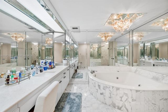 19500 Turnberry Way 5F, Aventura, FL 33180