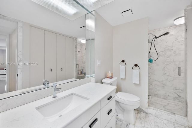 19500 Turnberry Way 5F, Aventura, FL 33180