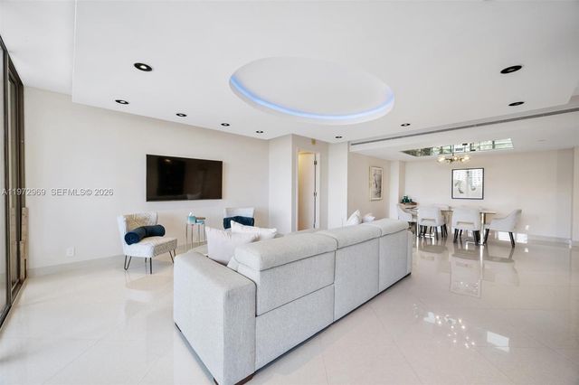 19500 Turnberry Way 5F, Aventura, FL 33180