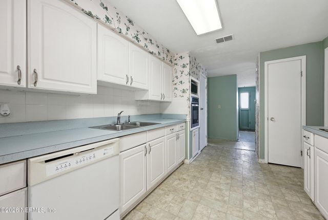 226 RIVER Drive, East Palatka, FL 32131