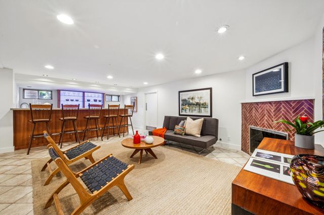 5615 Ludwig Ave, El Cerrito, CA 94530