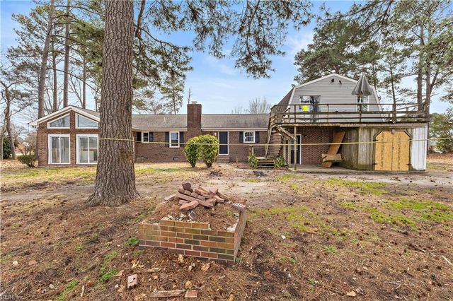3025 Woodlawn DR, Suffolk, VA 23434