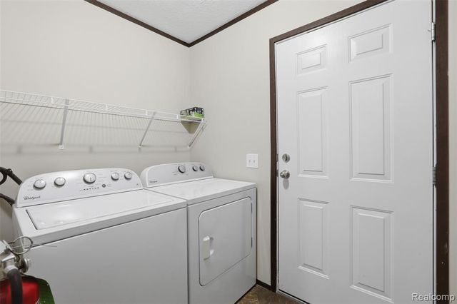 807 Swan Street, Rochester Hills, MI 48309