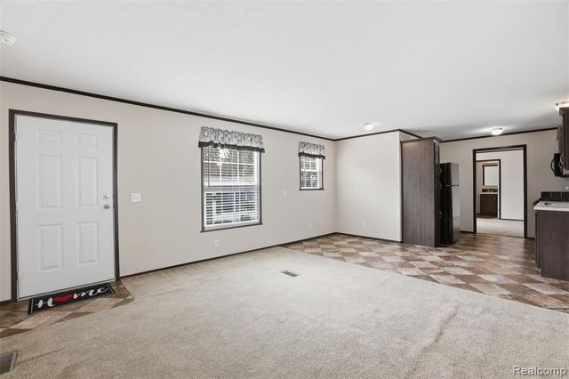 807 Swan Street, Rochester Hills, MI 48309