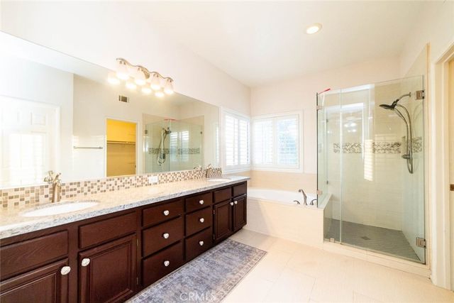 27 LARKMEAD, Aliso Viejo, CA 92656