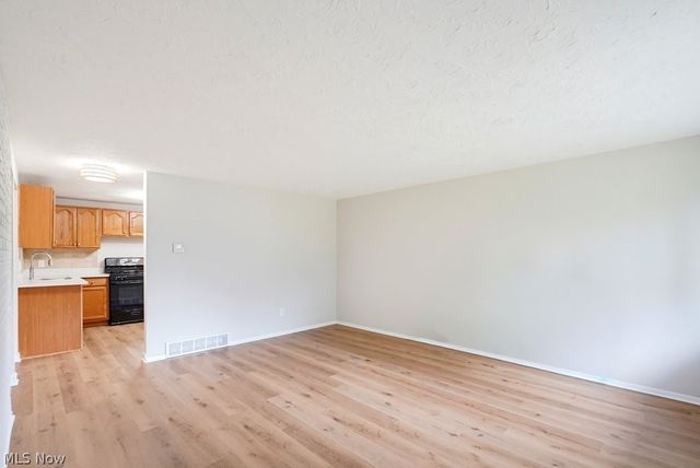 10121 N Delmonte Boulevard, Streetsboro, OH 44241