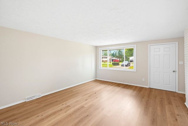 10121 N Delmonte Boulevard, Streetsboro, OH 44241