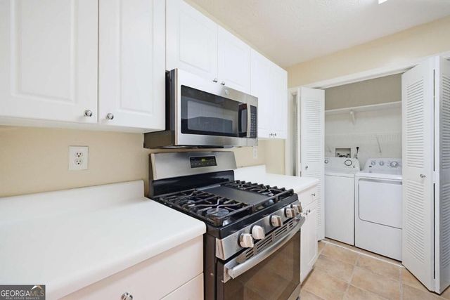 303 Summit North Drive NE, Atlanta, GA 30324