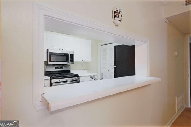 303 Summit North Drive NE, Atlanta, GA 30324