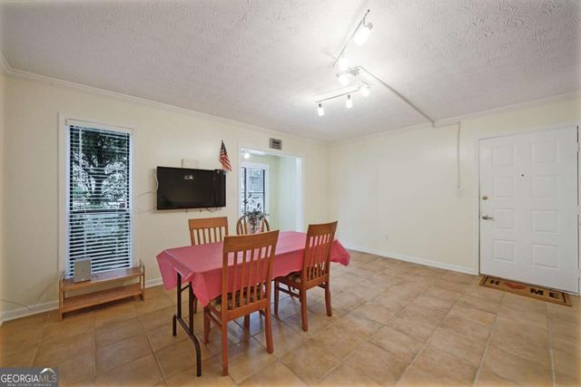 303 Summit North Drive NE, Atlanta, GA 30324